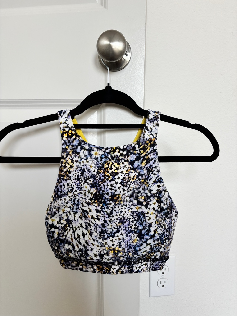 lululemon athletica High-Neck Floral Print Sports Bra — Yellow/Black/White